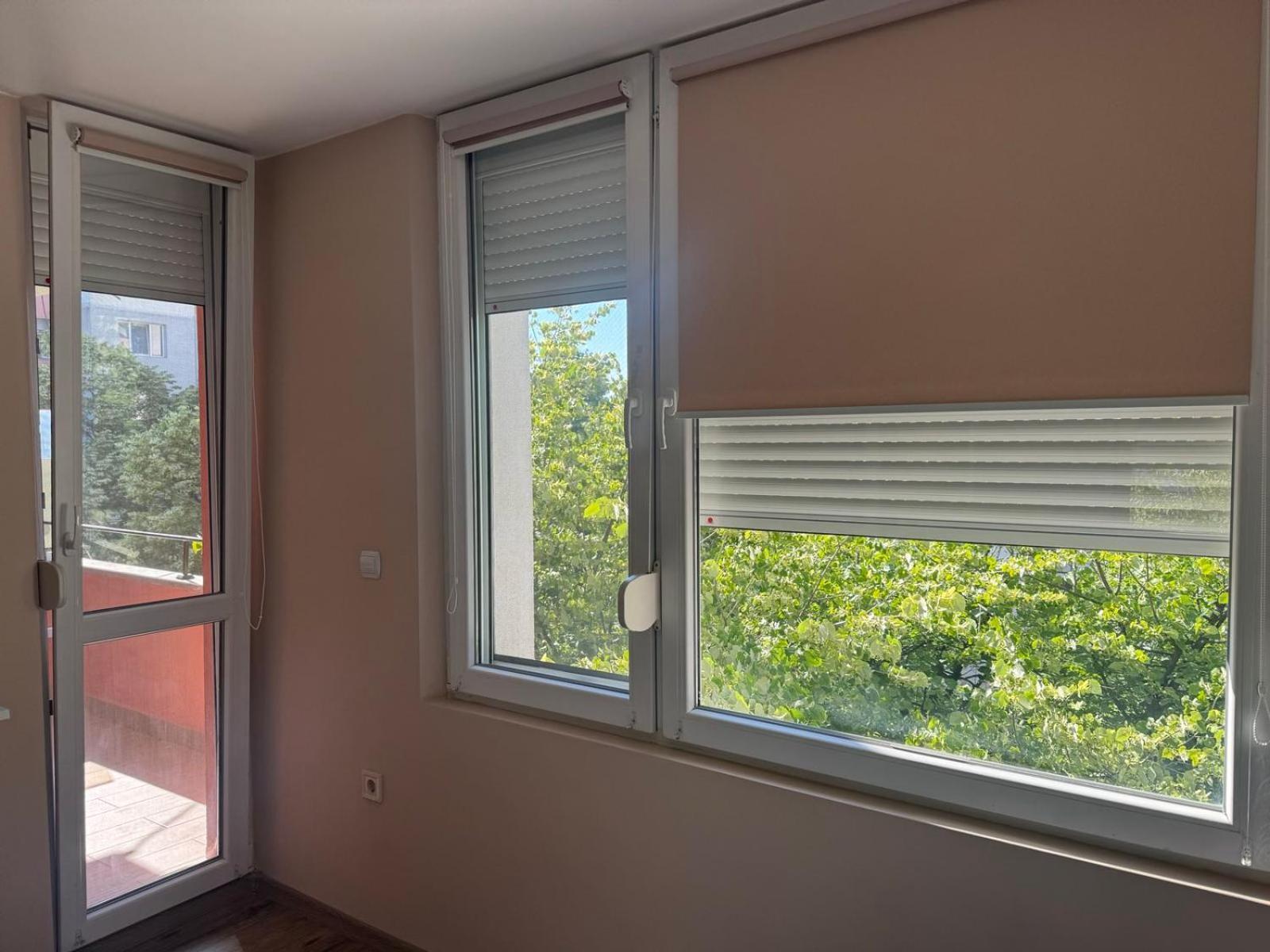 Lovely 1 Bedroom Apartment In The Heart Of Varna Esterno foto