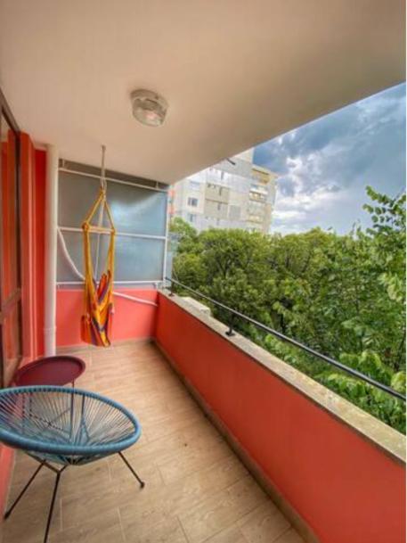 Lovely 1 Bedroom Apartment In The Heart Of Varna Esterno foto