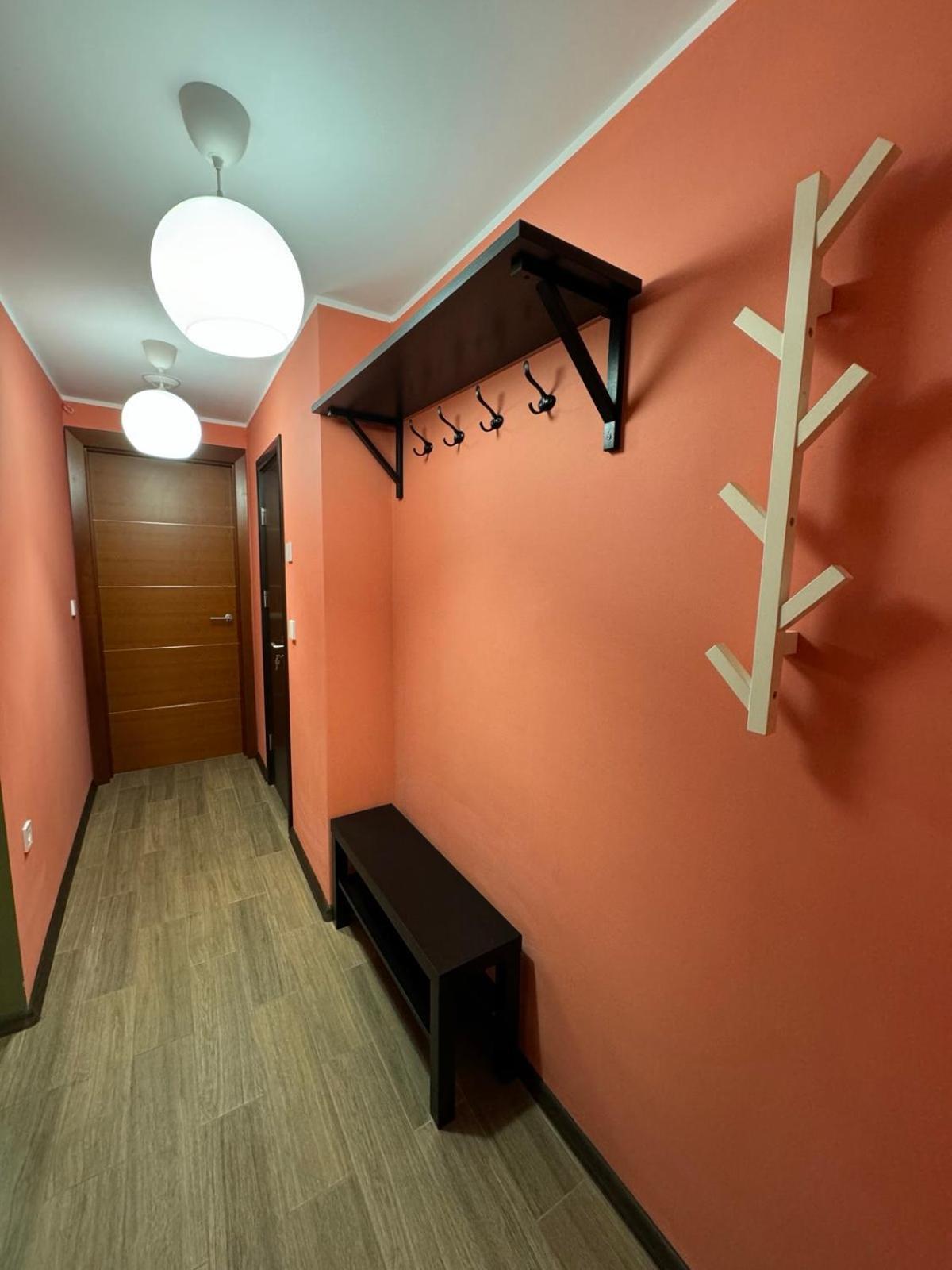 Lovely 1 Bedroom Apartment In The Heart Of Varna Esterno foto