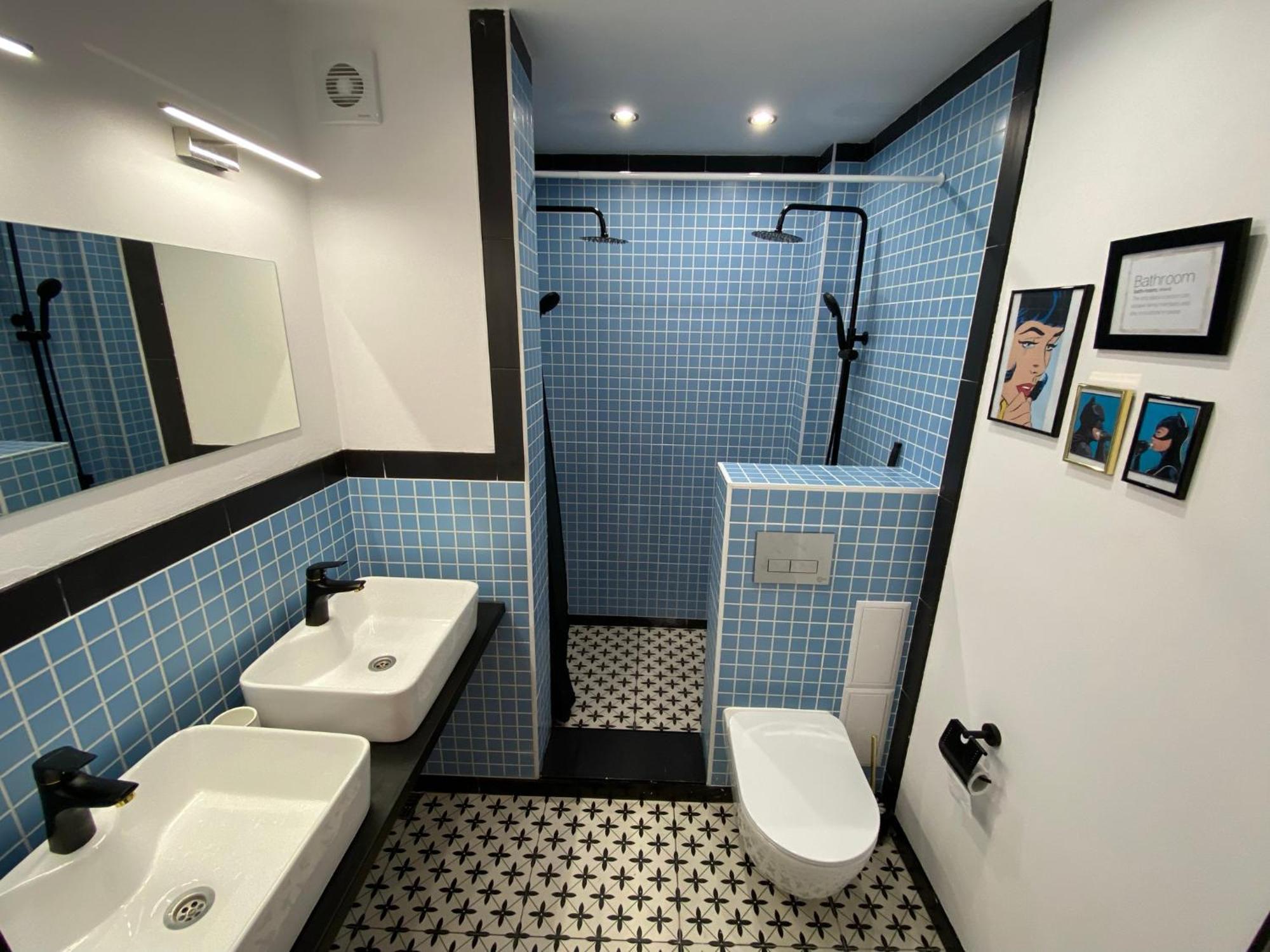 Lovely 1 Bedroom Apartment In The Heart Of Varna Esterno foto